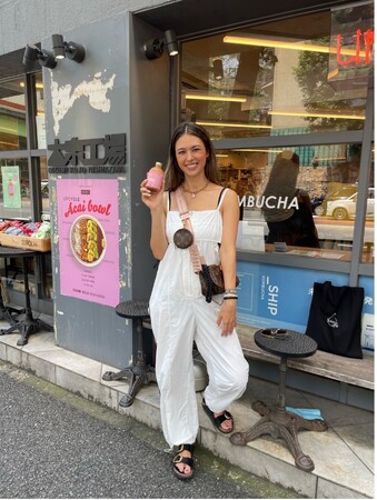 身体の奥からエネルギーが満ちてくる～ 大泉工場NISHIAZABUがフィットネスブランド「Schellin Fit（シェレンフィット）」とコラボしたオリジナルジュースを期間限定で販売！