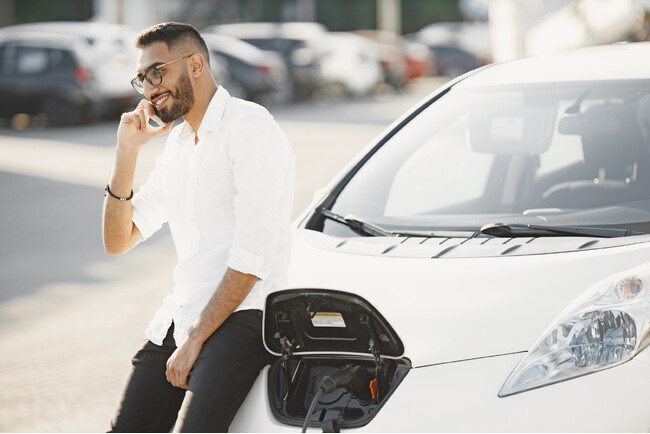 【アメリカ】EV車で特に重要視されているは「充電時間」~EV車に関する調査~