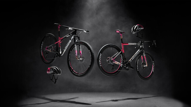スペシャライズドの50周年記念の限定版、S-Works Forward 50コレクション華やかに登場