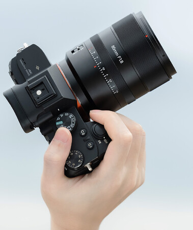 ポートレートに最適なソニーEマウントレンズ 7Artisans 85mm F1.8 AF 発売