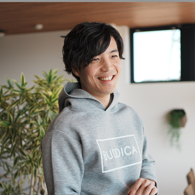 バディカダイレクト AI新入社員「中野愛作クン」入社１ヵ月後の結果発表ならびに8月からの勤務形態のお知らせ