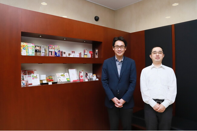 株式会社伊勢半本店がデバイス管理ツール「mobiconnect」を導入し、既存のIT資産管理ツールと連携して業務効率とセキュリティを強化