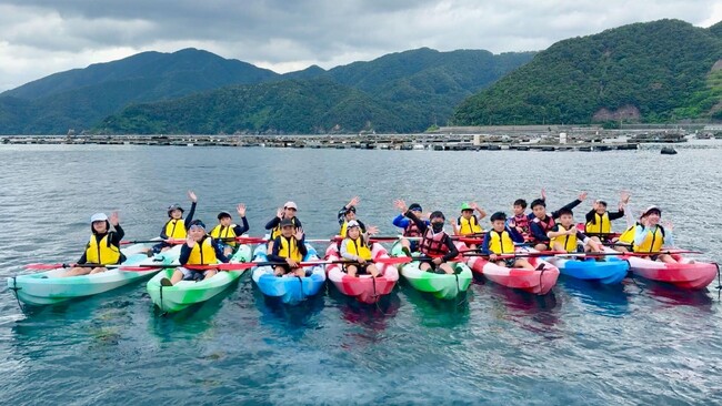 シーカヤックや海洋実習船の操縦にも挑戦！北陸新幹線で行く福井・若狭の海「サワラのヒミツ探検隊！」を開催しました！