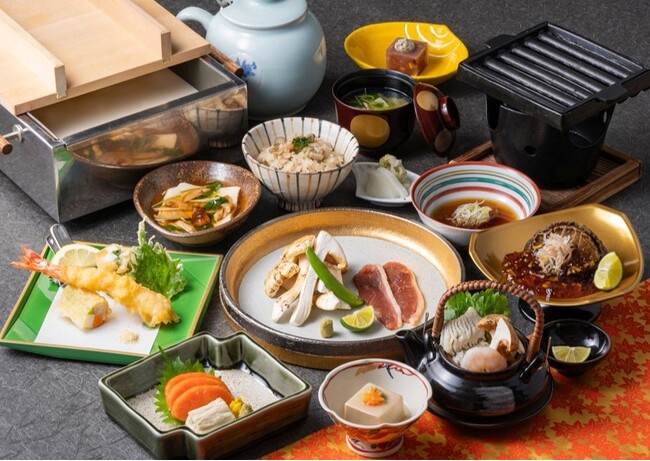 【湯葉と豆腐の店 梅の花】秋の味覚 松茸を鉄板焼や土瓶蒸しで贅沢に味わう特別懐石
