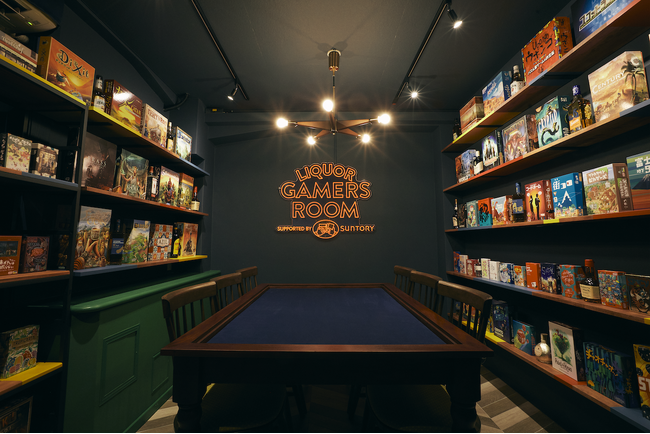 洋酒とボードゲームを嗜むためだけの1日1組限定レンタルスペース「LIQUOR GAMERS ROOM」が都内に8月23日(金)より期間限定オープン!