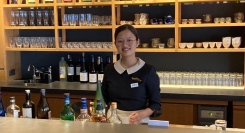 石川県内のホテルや旅館などで、実際の業務を体験！「アリス学園 国際ビジネス学科」の2年生10名が、7月8日〜8月20日に夏季インターンシップへ参加