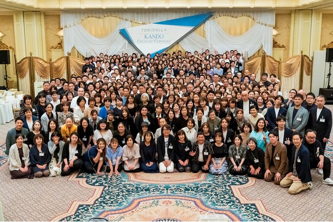 永年勤続表彰式典「KANDO Creators Ceremony」を開催