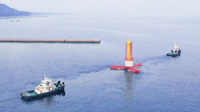 国内初、洋上風力発電施設用TLP型浮体を実海域に設置