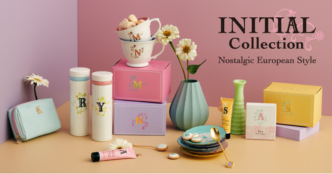 アール・デコ調の華やかなイニシャルコレクション8月31日(土)発売　想いを込めた特別なギフトにぴったりなマグカップやアクセサリーが登場