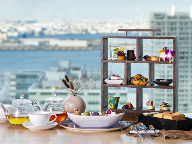 【三井ガーデンホテル横浜みなとみらいプレミア】Autumn Afternoon tea-みなとみらい秋の収穫祭-「さつまいも？！モンブラン」など秋の美味しいが勢揃い