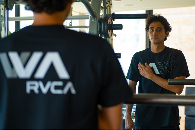 ＜RVCA＞から＜WIND AND SEA＞との初コラボアイテムが登場 9月14日(土)より発売開始
