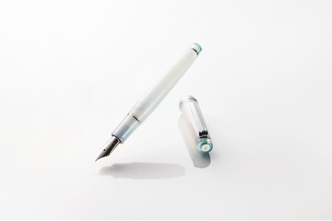 ancora（アンコーラ）ブランド名を冠した万年筆「ancora」を新発売