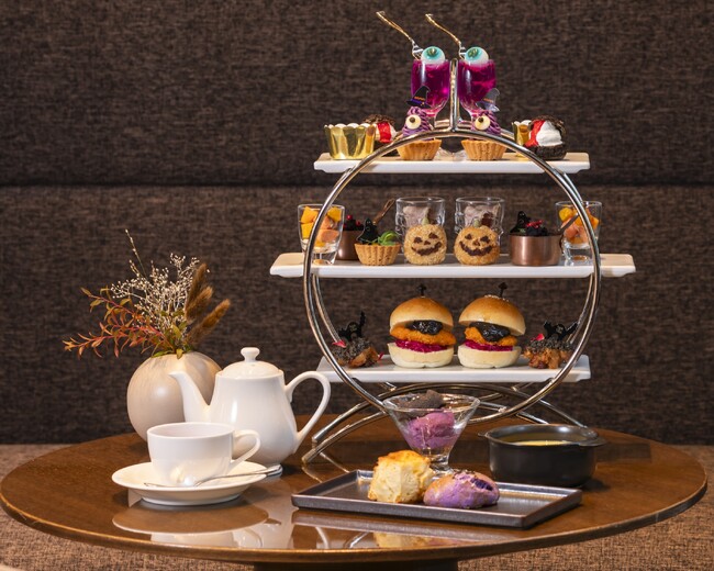 【ホテル ザ セレスティン東京芝】 秋の訪れを感じるスイーツが続々登場！秋季限定の贅沢 “あんみつパフェ”＆ハロウィーン限定アフタヌーンティを提供開始