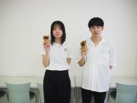 【大阪成蹊大学】経営学部　食ビジネスコースの学生がなにわの伝統野菜に認証された大阪黒菜のリーフパンを共同開発！～大阪市とのコラボPR動画を本日より公開～