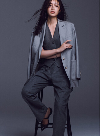 古畑星夏、ファッション誌『Oggi』専属モデルに就任！ガーリーイメージから一転、“働くかっこいい私”へ