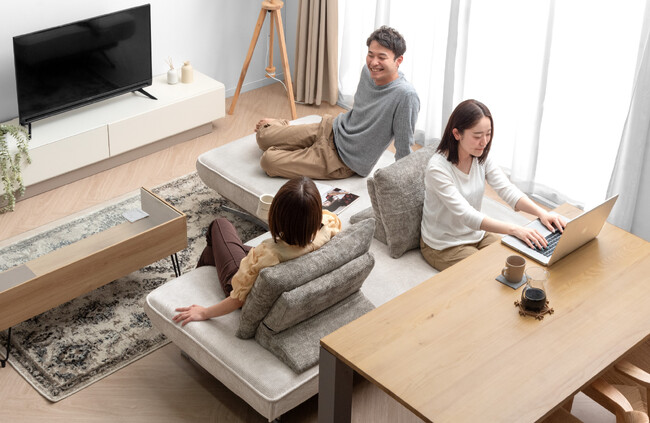 「家族、友人、みんなが集まるリラックス空間を」より自由な使い方ができるアイランドソファが新登場