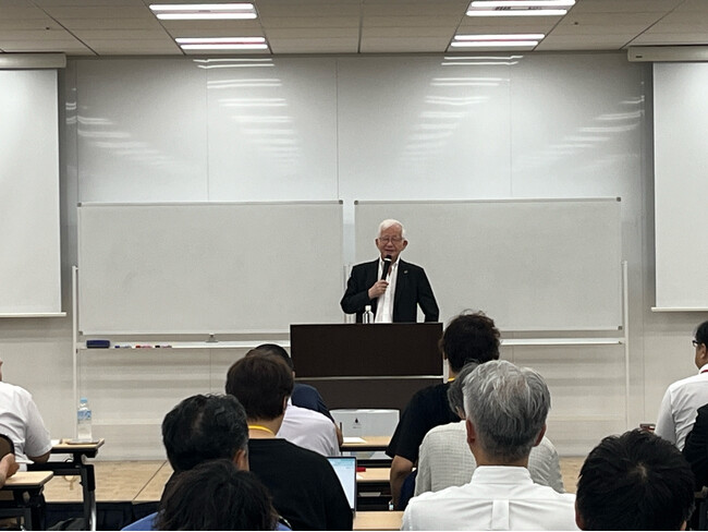 大変好評だった株式会社武蔵野の小山昇 出版記念講演会「儲かる社長の超・決断力」の追加講演を2024年9月20日（金）に開催しました。