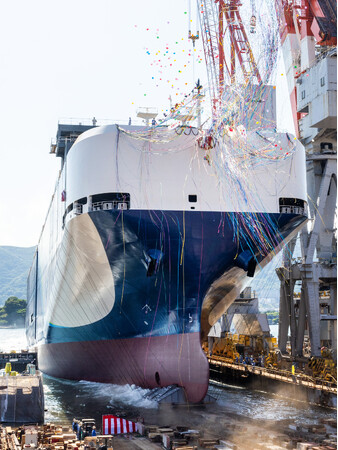トヨフジ海運株式会社殿向け　3,000台積LNG燃料RORO貨物船の命名・進水式一般見学募集開始