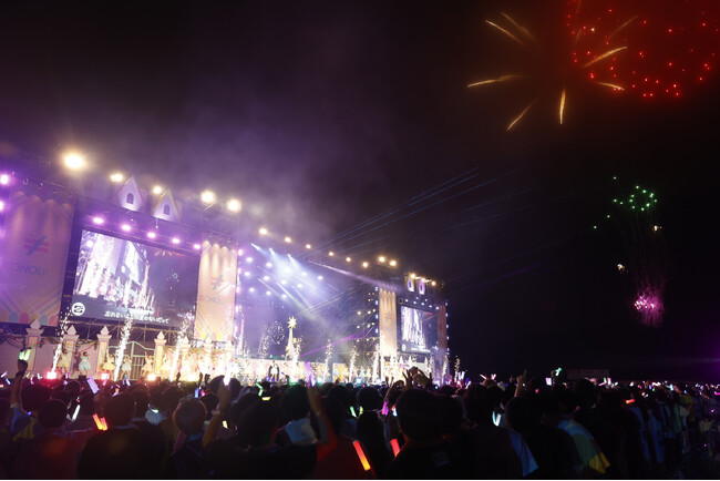 指原莉乃プロデュース「＝LOVE」「≠ME」「≒JOY」3グループによる合同コンサート「イコノイジョイ 2024」開催！