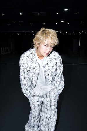 手越祐也 LIVE TOUR 2024「OVER YOU」ツアービジュアル公開&一般発売開始!