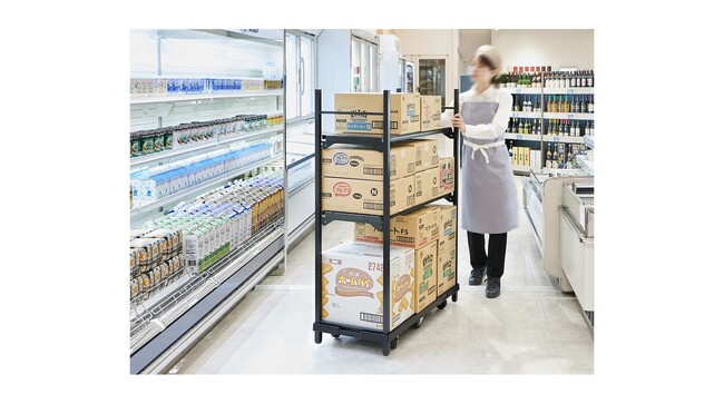 売り場の雰囲気を損なわないデザインで、商品陳列から在庫管理、品出し、備品管理まで1台4役で使用できる多目的カート「Shelfer（シェルファー）」を発売