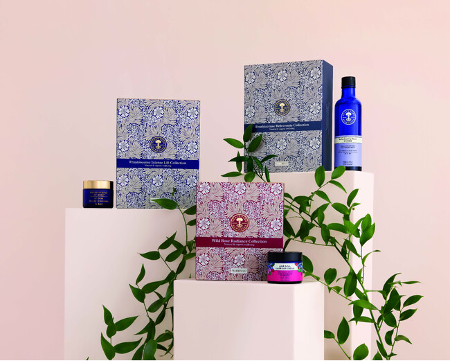 Morris＆Co.とコラボレーションしたクリスマスコレクションを限定発売