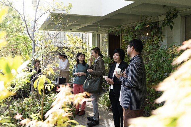 お墓を「買う」から「参加する」へ。自分が眠る風景をつくる新しい埋葬「いのちを還す森」が始まります。