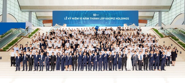 【カオピーズ】10周年記念式典を開催しました