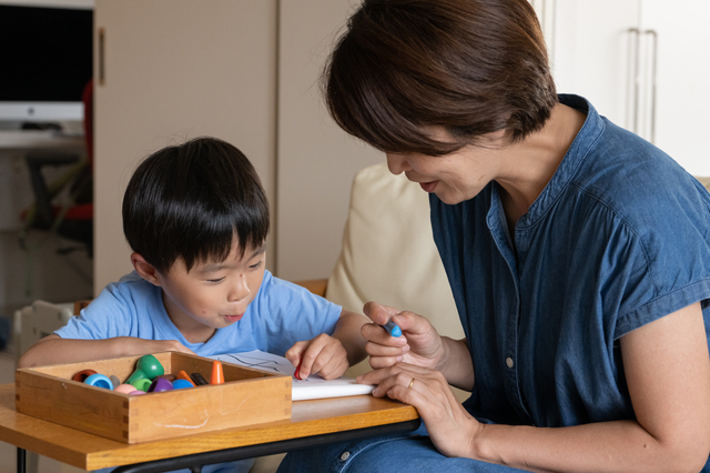 専門職向けオンライン講座「小児期の吃音における初回面談の重要性」を開催