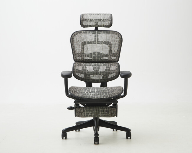 国内出荷31万脚突破！多機能チェア「Ergohumanシリーズ」から＜300脚限定＞特別モデル登場。10月4日より先行予約スタート！