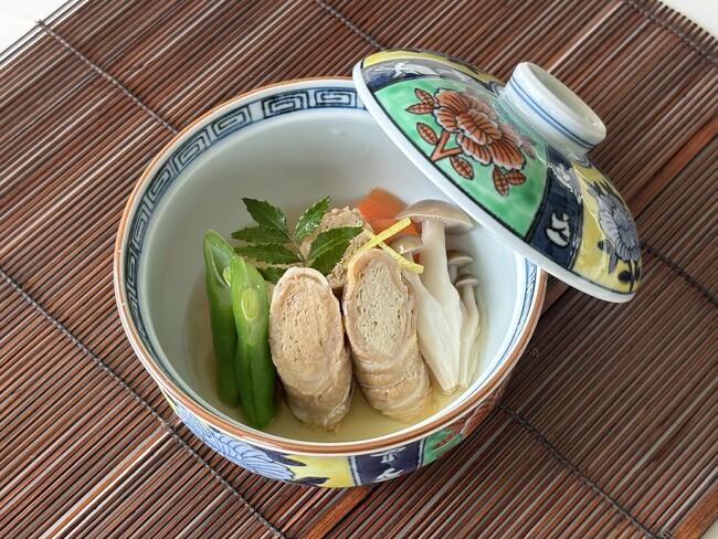 ジーエフシー株式会社、豚肉の旨味が染み込んだ『厚揚げ豆腐豚肉巻き旨煮』を新発売