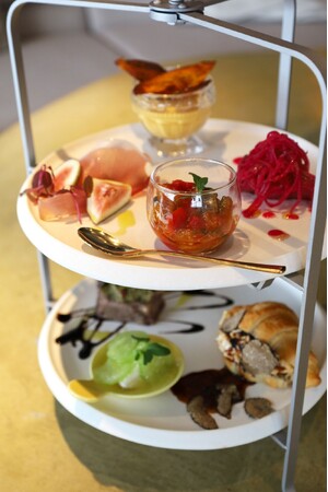 恵比寿の人気カフェ「THE NEW NORMAL」がパフェ専門店として10月7日（月）リニューアルオープン／華やかなSpecial parfait plateが新登場！