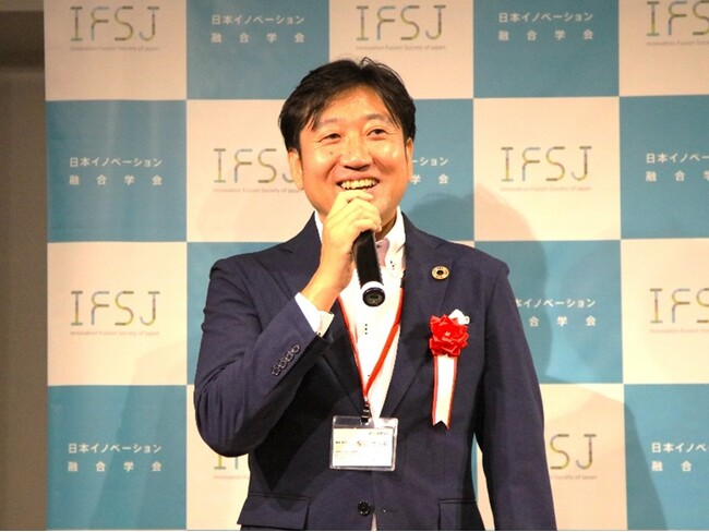 AKKODiS、不登校や母子登校の悩みを抱える母親を対象とした「キャリスタIT講座」が、「イノベーション融合実践賞」を受賞