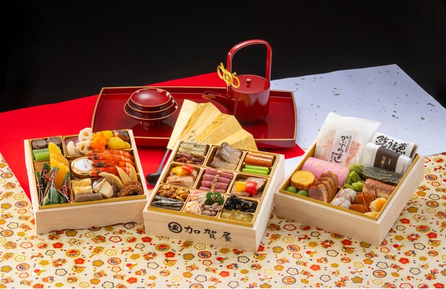 食するシーンをイメージしたNEW「新春の華やぎ おせち物語」