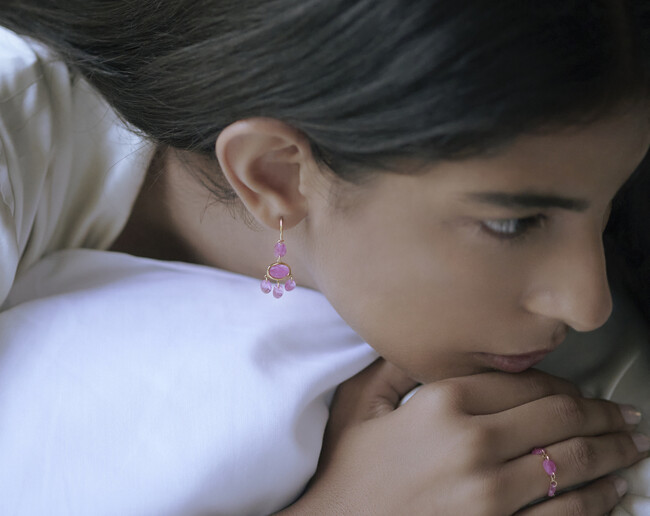 <ARTIDA OUD> 国際ガールズ・デー チャリティコレクションを発売