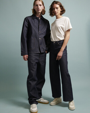 ＜A.P.C.＞ブランドの代名詞であるデニムがリニューアル。2024年10月10日(木)よりA.P.C.各ショップにてデニムにフォーカスした
