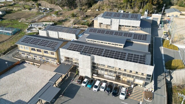TESSグループ、岡山県真庭市様の公共施設５か所向けにオンサイトPPAによる再生可能エネルギー電気の供給を開始