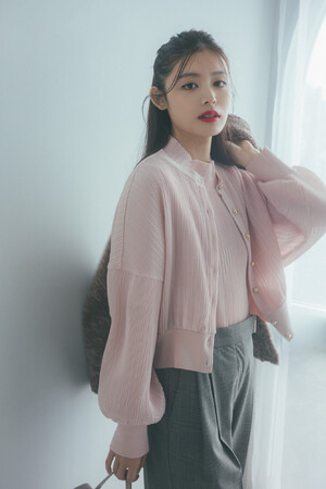 LOUNIE×スタイリスト佐藤佳菜子さんとの最新コラボは、組み合わせ自在な「カセットアイテム」10月11日(金)発売。有楽町マルイ店にてイベントも開催！