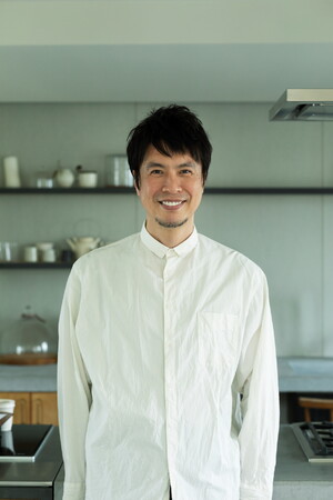コウケンテツさんをゲストに迎え、プレミアムトークショーを開催「住まいがもたらす豊かさとは？ 100年続く食・住まい・そして暮らし」