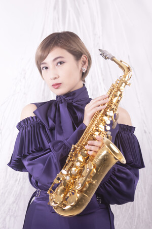 圧倒的な美しさと実力！中村有里が贈る最新アルバム『Colors ～Relay point～』リリースライブ開催！！！