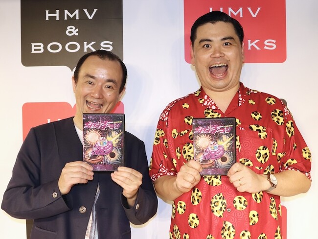 最新DVD発売記念イベントに“チャリ”で来場!?「史上初やと思う」ななまがり単独ライブDVD「ななまつり 二〇二四」発売!!＜トーク＆3ショット撮影会　イベントレポート＞