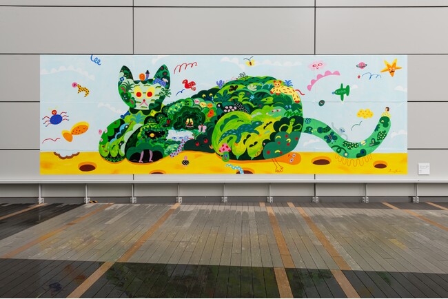 渋谷ヒカリエにて「ヒカリエデッキ 壁面アートプロジェクト」岡田杏里氏による第7弾作品が、本日公開!