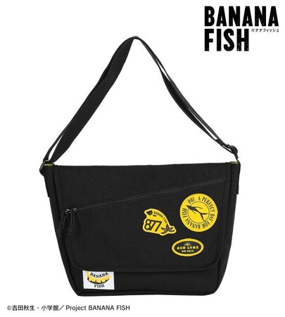 TVアニメ『BANANA FISH』のステッカーデザイン風コーデュラナイロンメッセンジャーバッグの受注を開始！！アニメ・漫画のオリジナルグッズを販売する「AMNIBUS」にて
