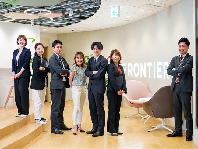 フロンティア、全社員平均年収を33%増加、2027年までに1.5倍実現に向け給与制度を改定