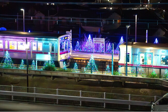 本年で10回目！10月24日(木)から京王よみうりランド駅上下線ホームでイルミネーション装飾を実施します！