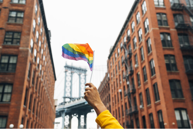 ブッキング・ドットコム、国際LGBTQ+旅行協会（IGLTA）のプラチナグローバルパートナーに