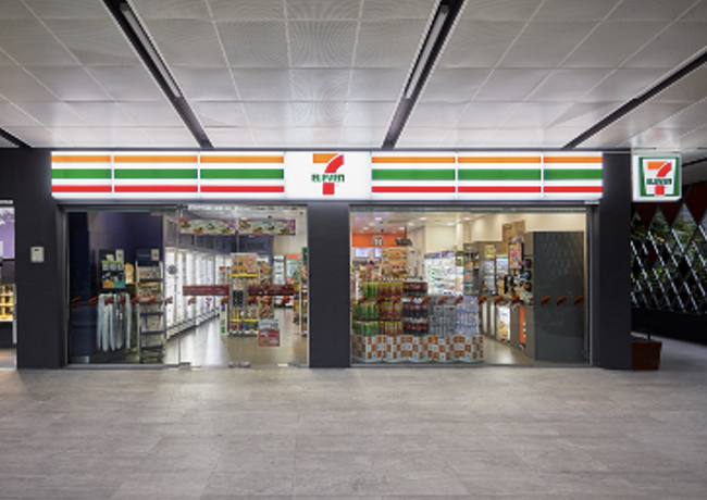 シンガポール 7-Elevenで「ChargeSPOT」の大規模展開を開始