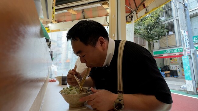 【ＢＳ日テレ】「ドランク塚地のふらっと立ち食いそば」 たぬき・きつね・ねこ…ねこそばって！？　ラーメン屋がどんぶり片手に来店！？　東京・富士見台の評判が評判を呼ぶ立ち食いそば屋！