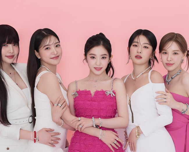 Red Velvet がパンドラ主催のシークレットコンサートに出演