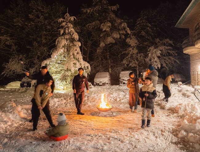 年末予約すでにほぼ満室！八ヶ岳オフシーズンでもアウトドアを楽しみたい家族連れに大人気！